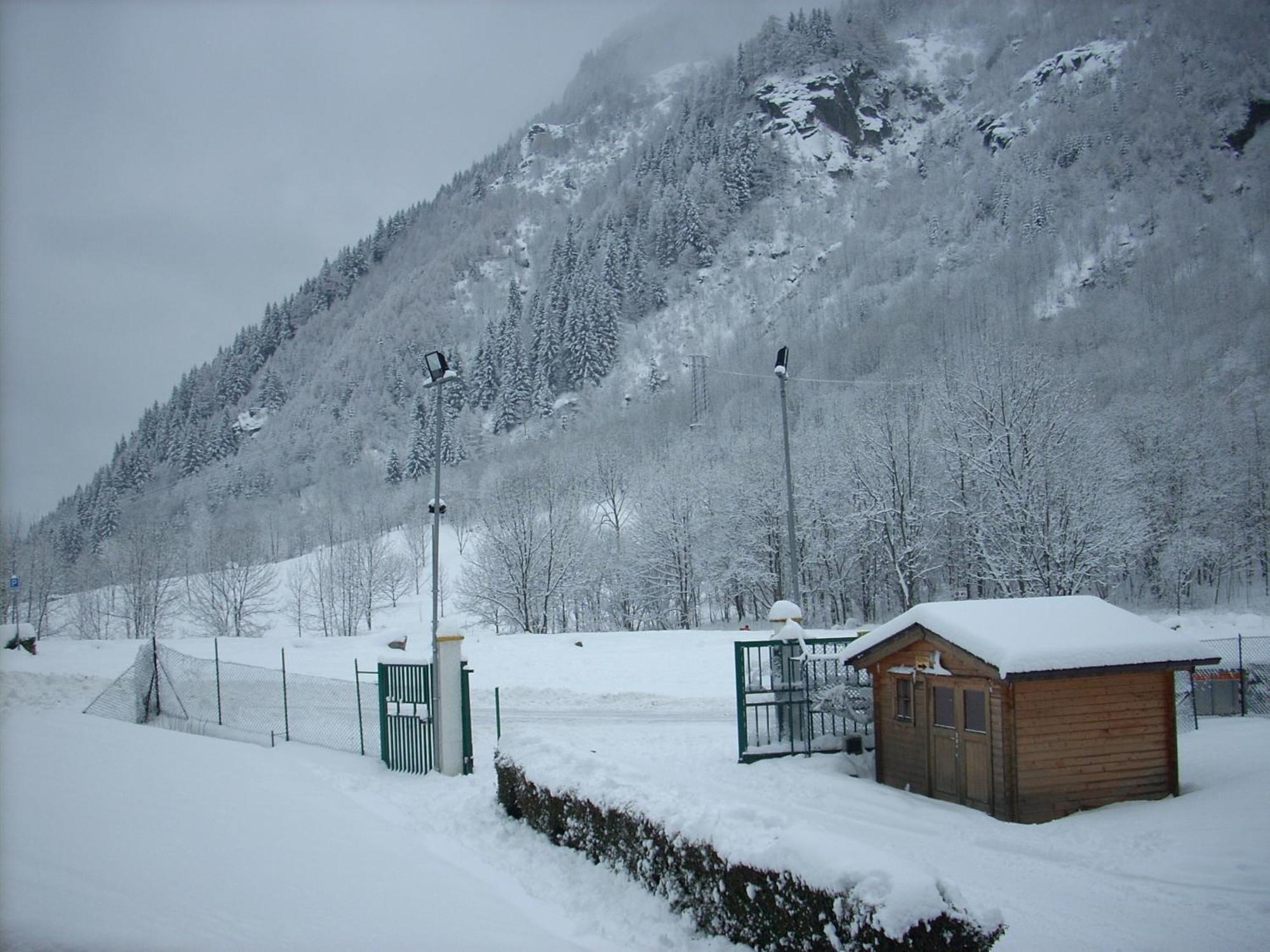 Aparthotel Campodolcino Camping *